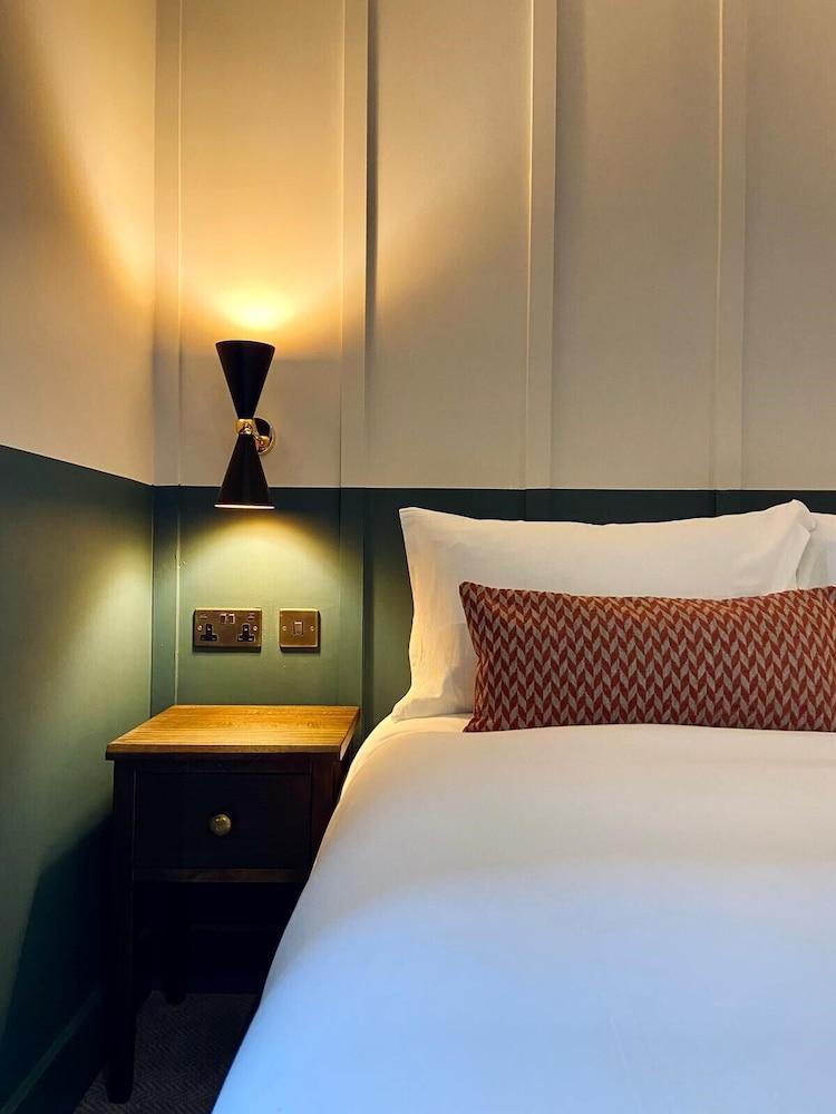 The Pride of Paddington