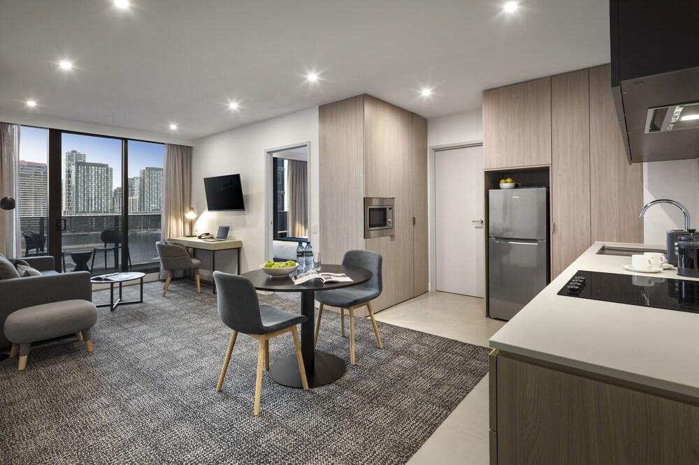 Quest NewQuay Room Type - One Bedroom Executive Apartment