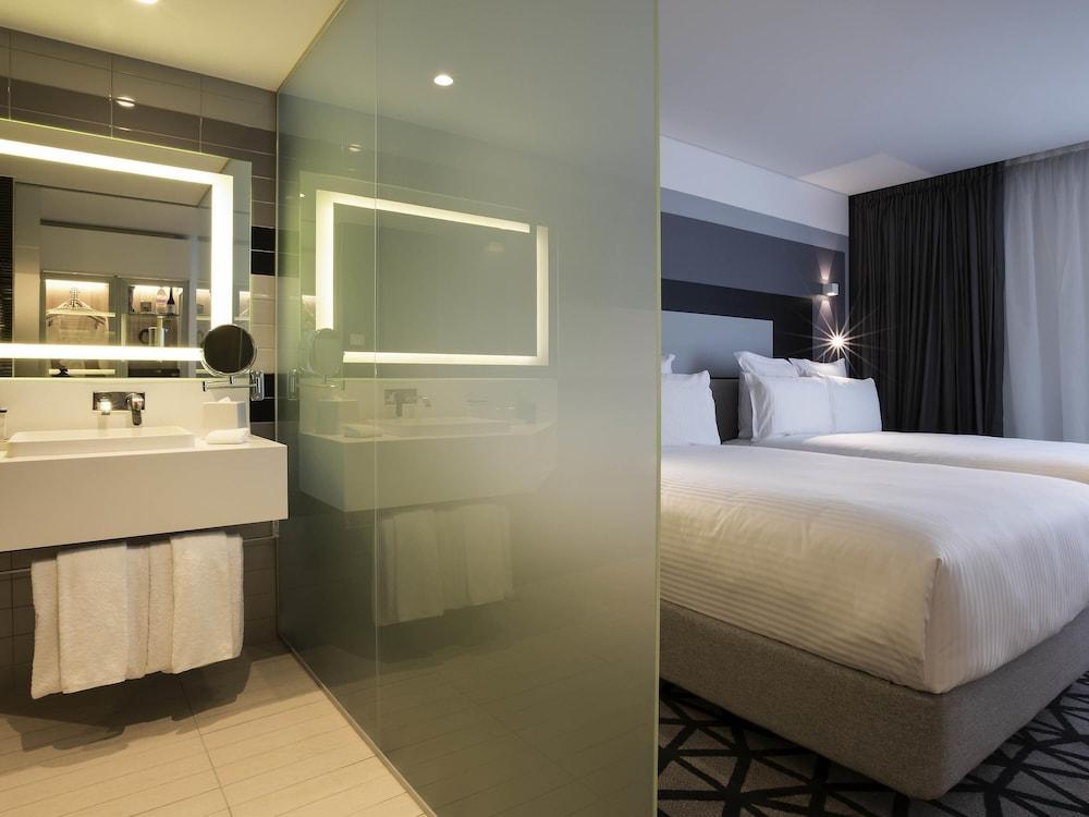 Pullman Sydney Airport Room Type - Superior Double Room, 2 Double Beds Pullman Sydney Airport Room Type - Superior Double Room, 2 Double Beds