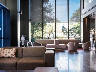 Pullman Sydney Airport - Tap to explore photos