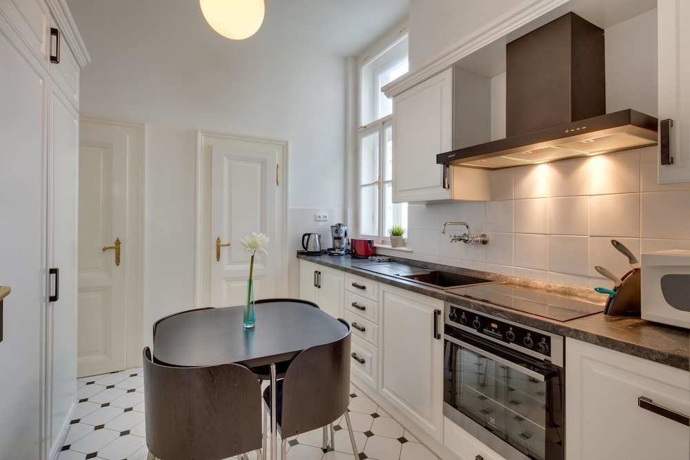 Charles Bridge Premium Apartments Room Type - Studio (3 adults) Charles Bridge Premium Apartments Room Type - Studio (3 adults)