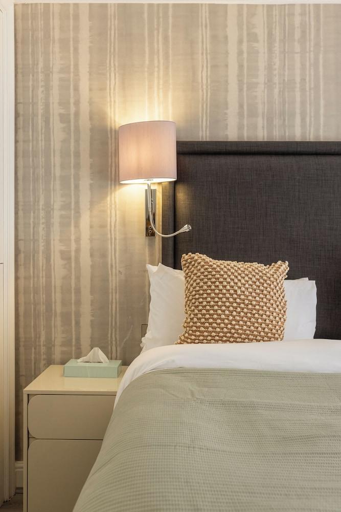 Mayfair House Room Type - Superior Apartment, 1 Bedroom Mayfair House Room Type - Superior Apartment, 1 Bedroom