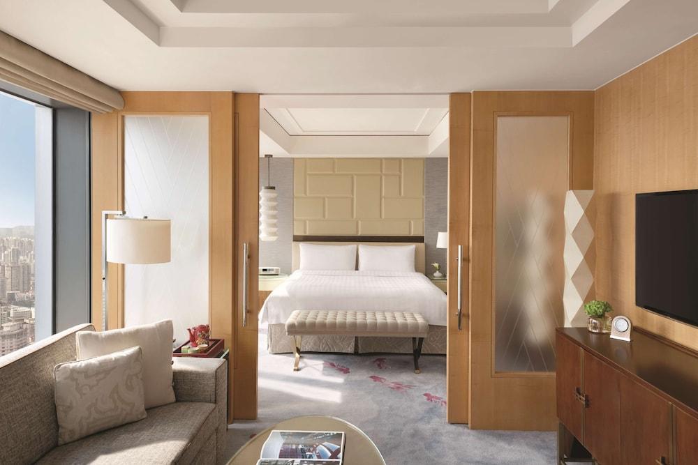 Jing An Shangri-La, Shanghai Room Type - Horizon Club, Executive Room, 1 King Bed