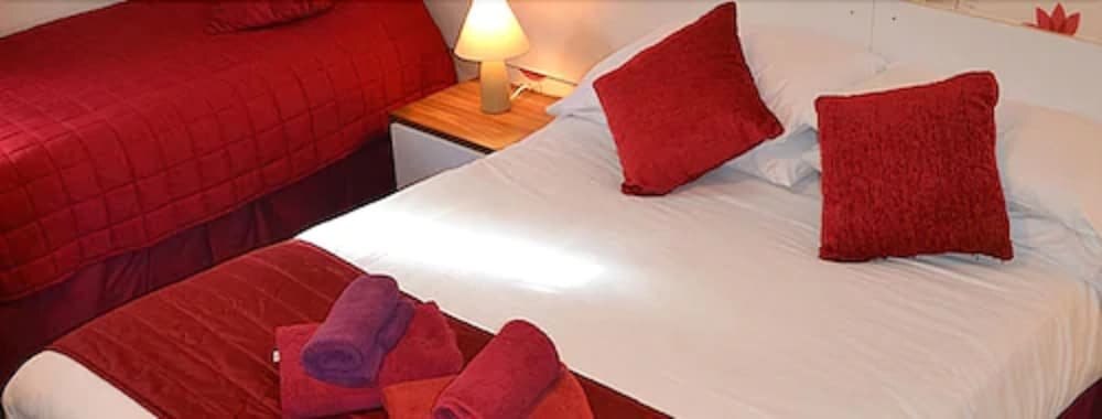 Abbey Lodge Room Type - Standard Twin Room, 2 Twin Beds