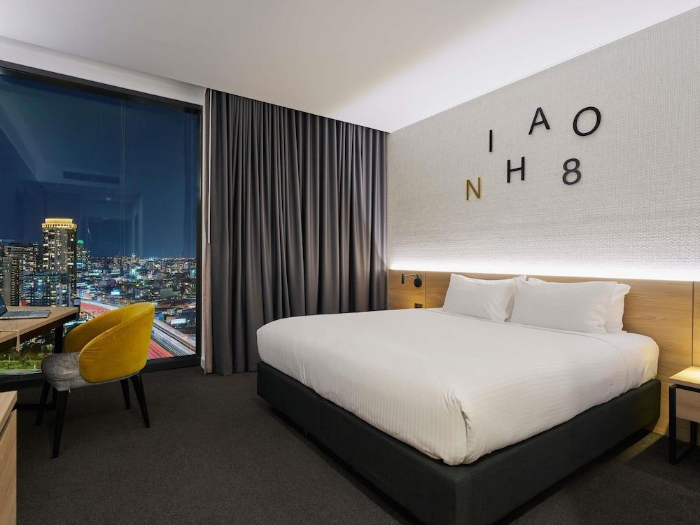 Novotel Melbourne South Wharf Room Type - Superior Room, 1 King Bed