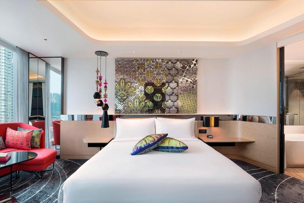 W Kuala Lumpur by Marriott Room Type - Suite, 1 King Bed, Tower (View)