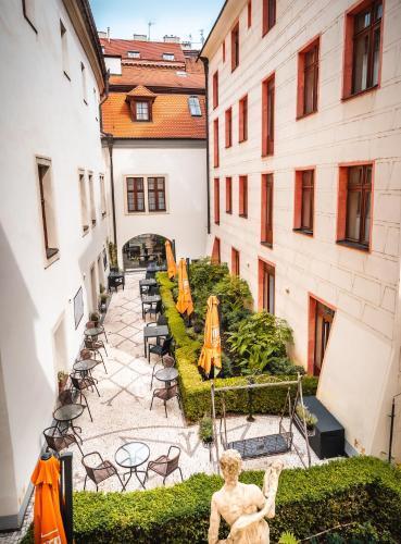 Hotel Élite Prague - Tap to explore photos