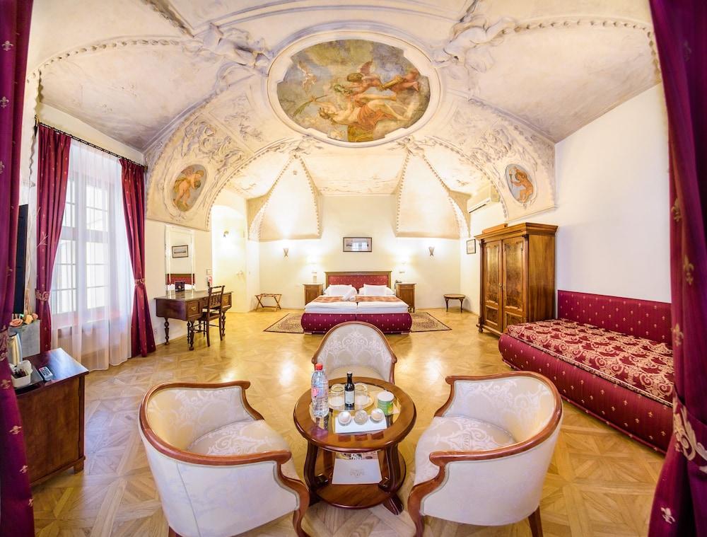 Hotel Élite Prague Room Type - Junior Suite