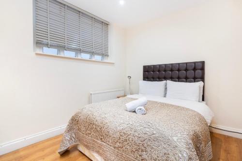 Hyde Park Rooms & Apartments Room Type - Economy Three-Bedroom Apartment