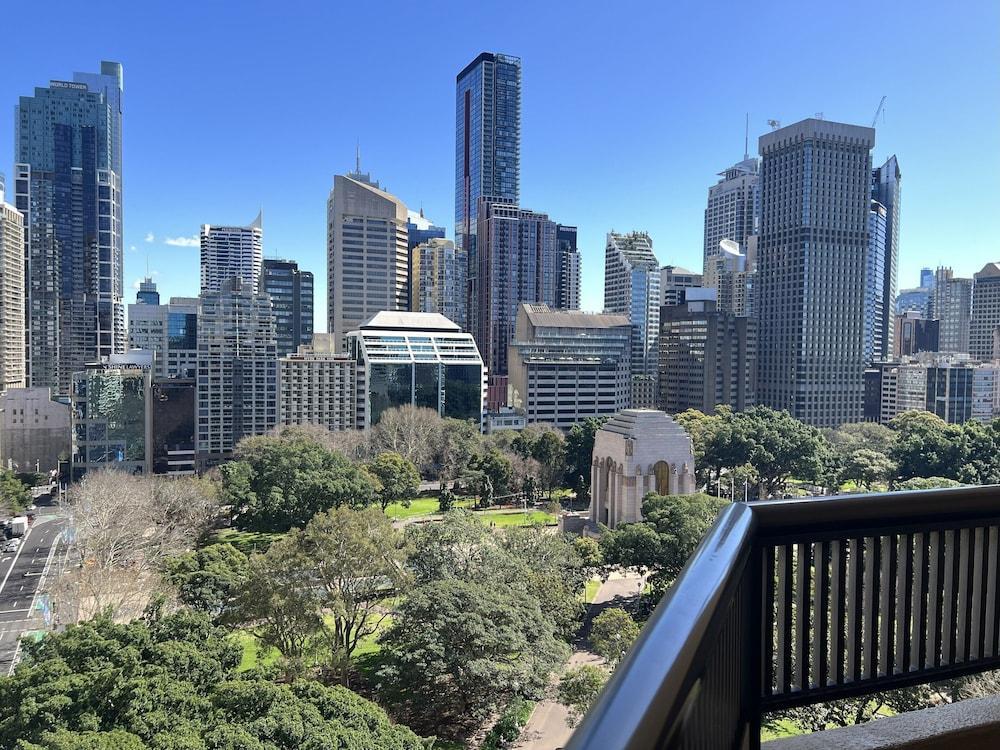 Sydney Hyde Park Paxsafe Apartments Room Type - Superior Apartment, Multiple Beds, Non Smoking, Park View