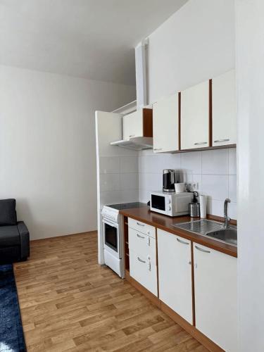 Welcome Hostel & Apartments Praguecentre - Tap to explore photos
