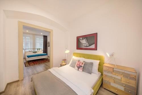 Prague Days - Family Friendly Three-bedroom Apartment in trendy Karlín - Tap to explore photos