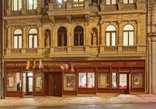 Salvator Boutique Hotel - Tap to explore photos