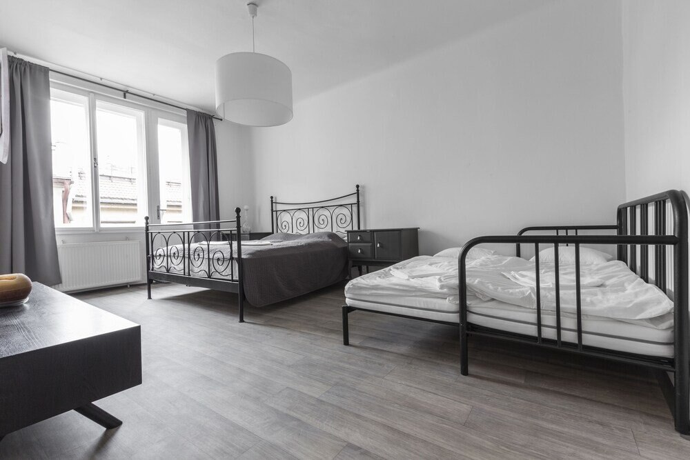 Premier Apartment Old Town Hradebni - Tap to explore photos
