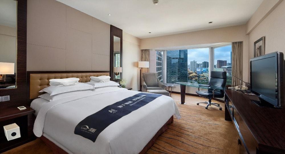 The Kunlun Jing An - Tap to explore photos