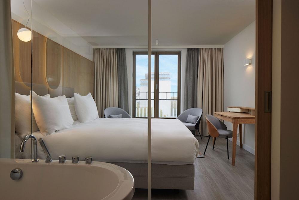 WestCord Fashion Hotel Amsterdam Room Type - Superior Suite, 1 King Bed