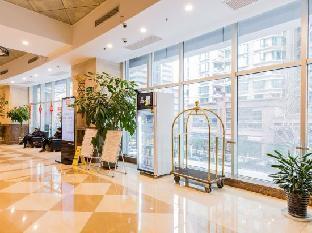 New Space New Hotel (Zhongshan Park) - Tap to explore photos