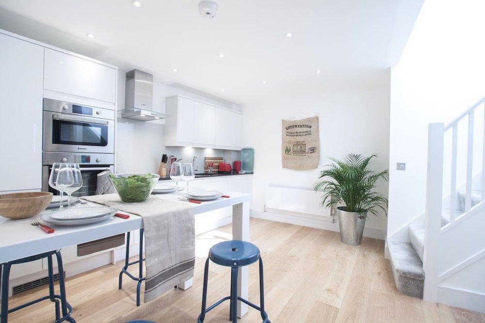 Greyhound Residences by Allô Housing