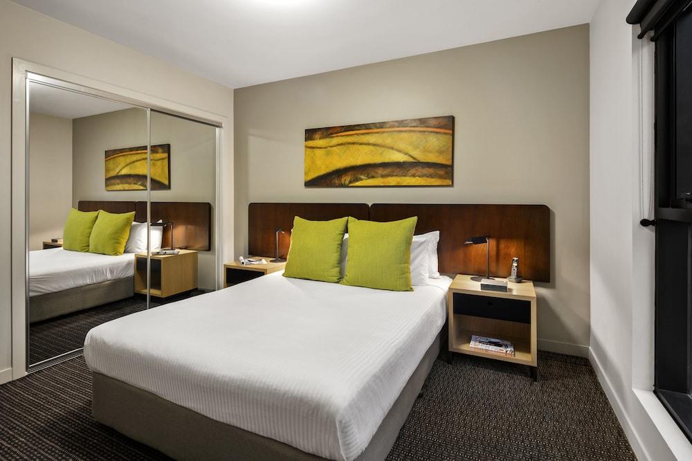 Quest Docklands Room Type - Two Bedroom Executive Apartment Quest Docklands Room Type - Two Bedroom Executive Apartment