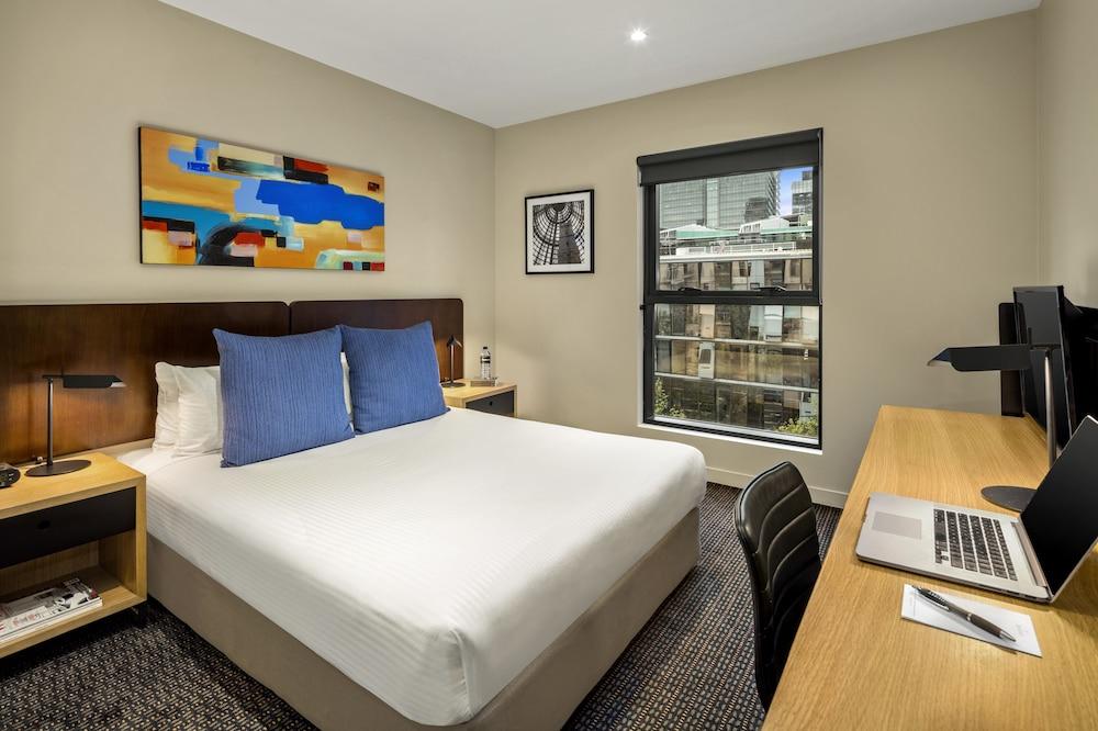 Quest Docklands Room Type - Studio Apartment