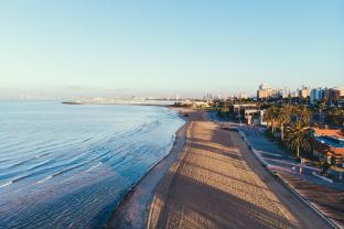 Nomads - Formerly Base St Kilda - Tap to explore photos