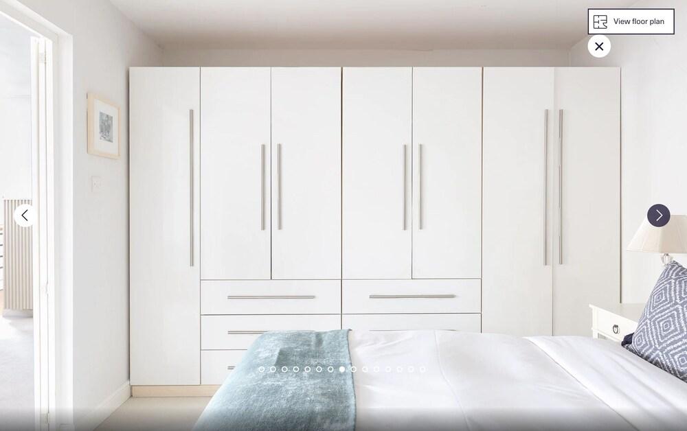 Putney Court - 1 Bed Apartment by BaseToGo - Tap to explore photos