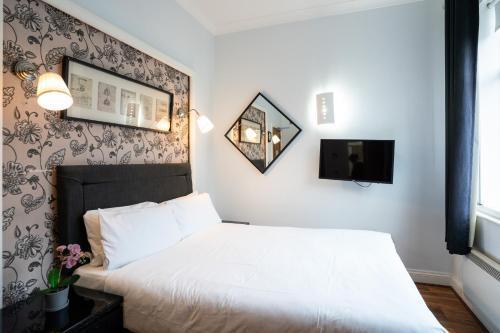 MSK Hotel 82 Room Type - Superior Junior Twin Room