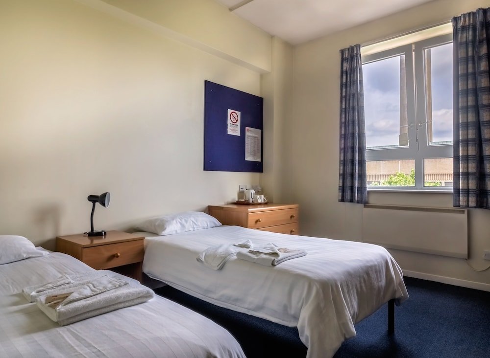 LSE Bankside House Room Type - Basic Twin Room, 2 Twin Beds