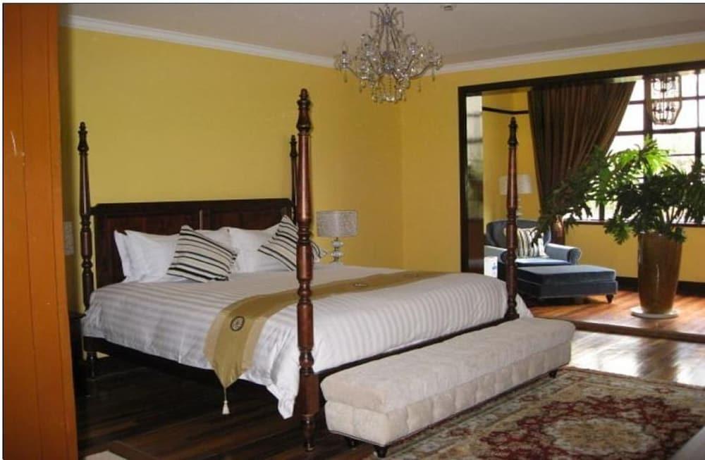 Kevin's Old House Room Type - Junior Suite