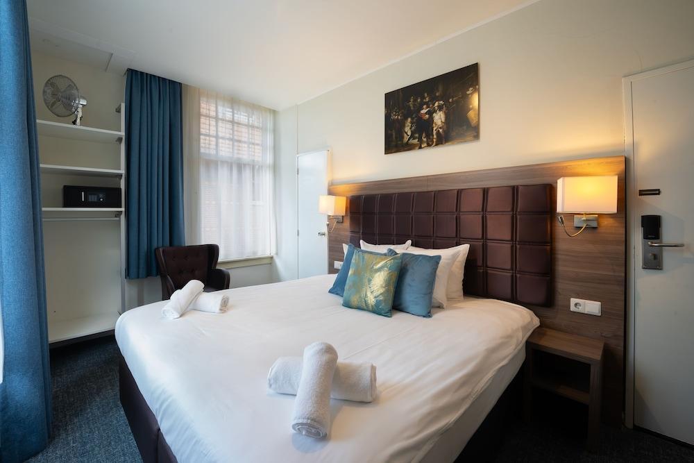 Hotel Atlas Vondelpark Room Type - Double Room