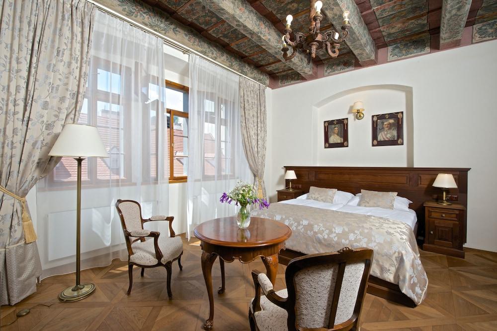 Residence U Mecenáše Room Type - Luxury Apartment, 3 Bedrooms, Non Smoking, 2 Bathrooms