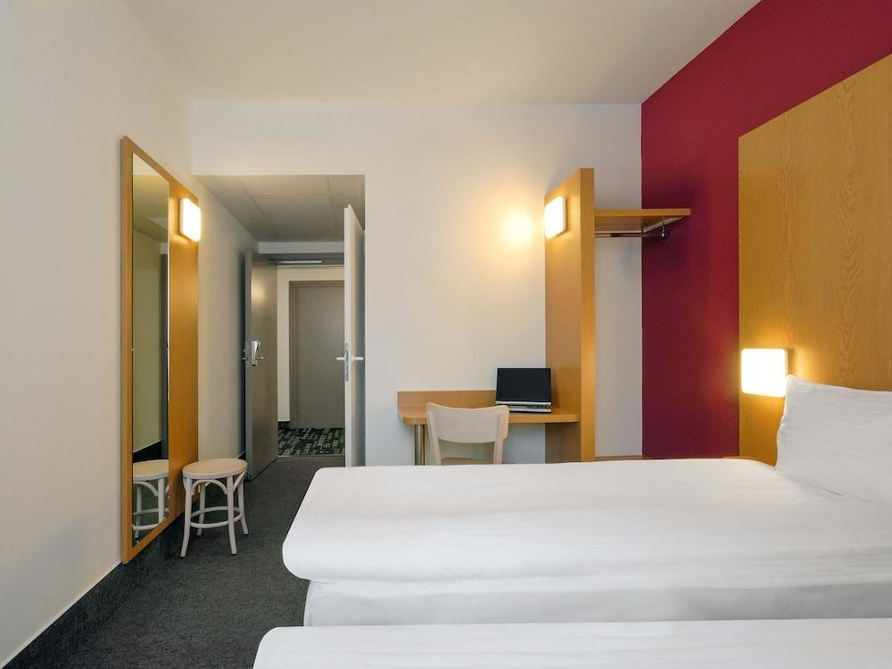 B&B Hotel Prague-City Room Type - Twin Room