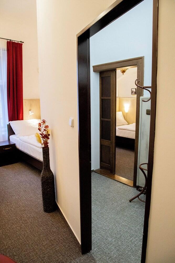 Old Prague House Room Type - Classic Studio Suite, Ensuite