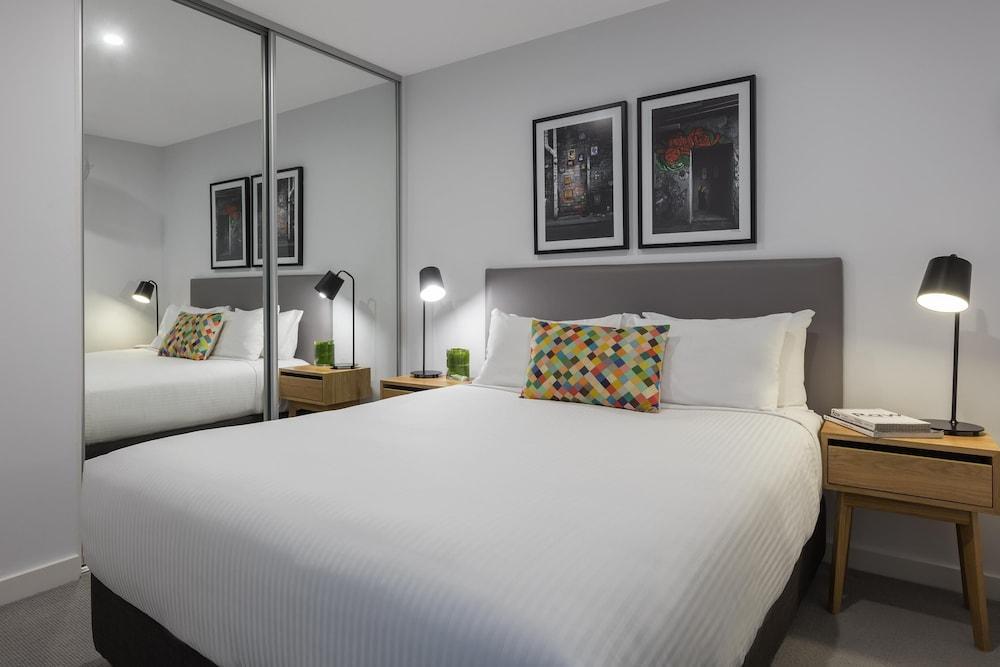 Oaks Melbourne Southbank Suites Room Type - 1 Bedroom Apartment