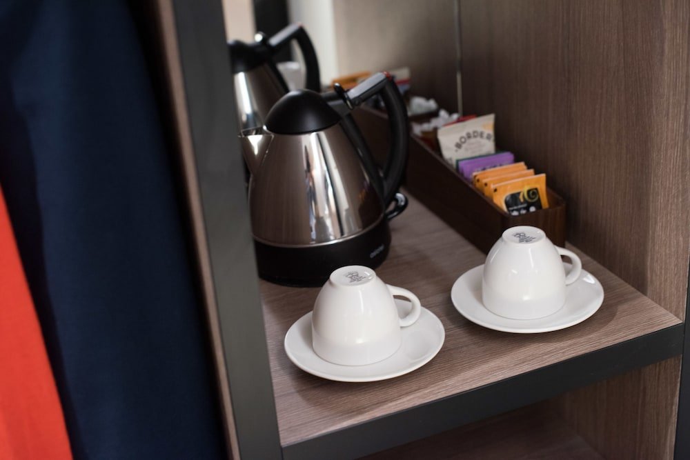 Merit Kensington Hotel Room Type - Deluxe Double or Twin Room