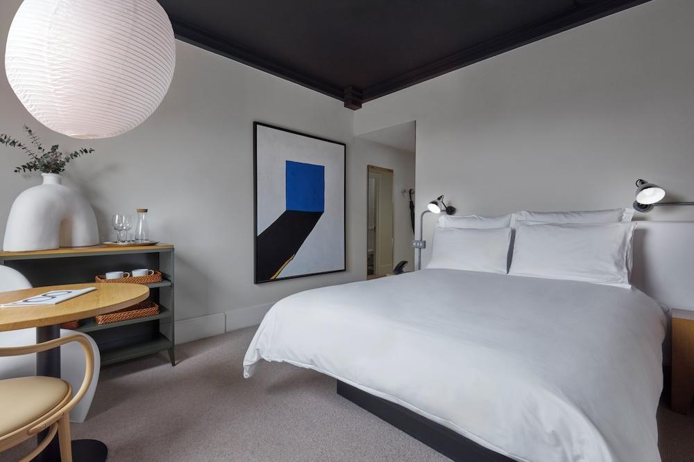 One Hundred Shoreditch Room Type - Studio