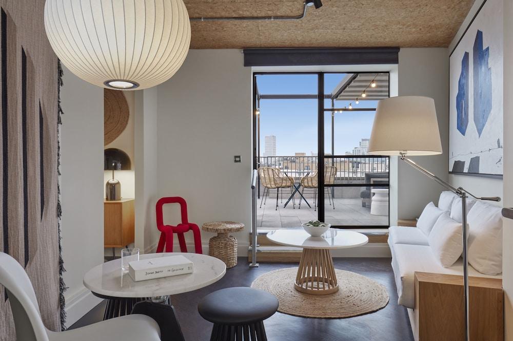 One Hundred Shoreditch Room Type - Suite Studio South