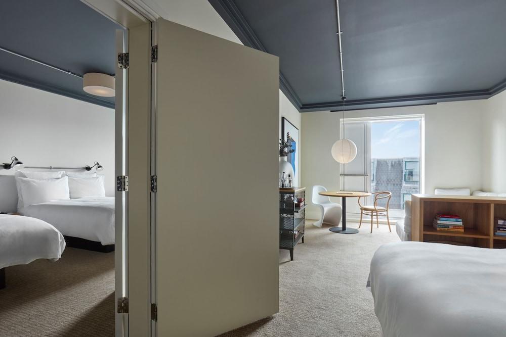 One Hundred Shoreditch Room Type - Studio Extra + Studio Double Double