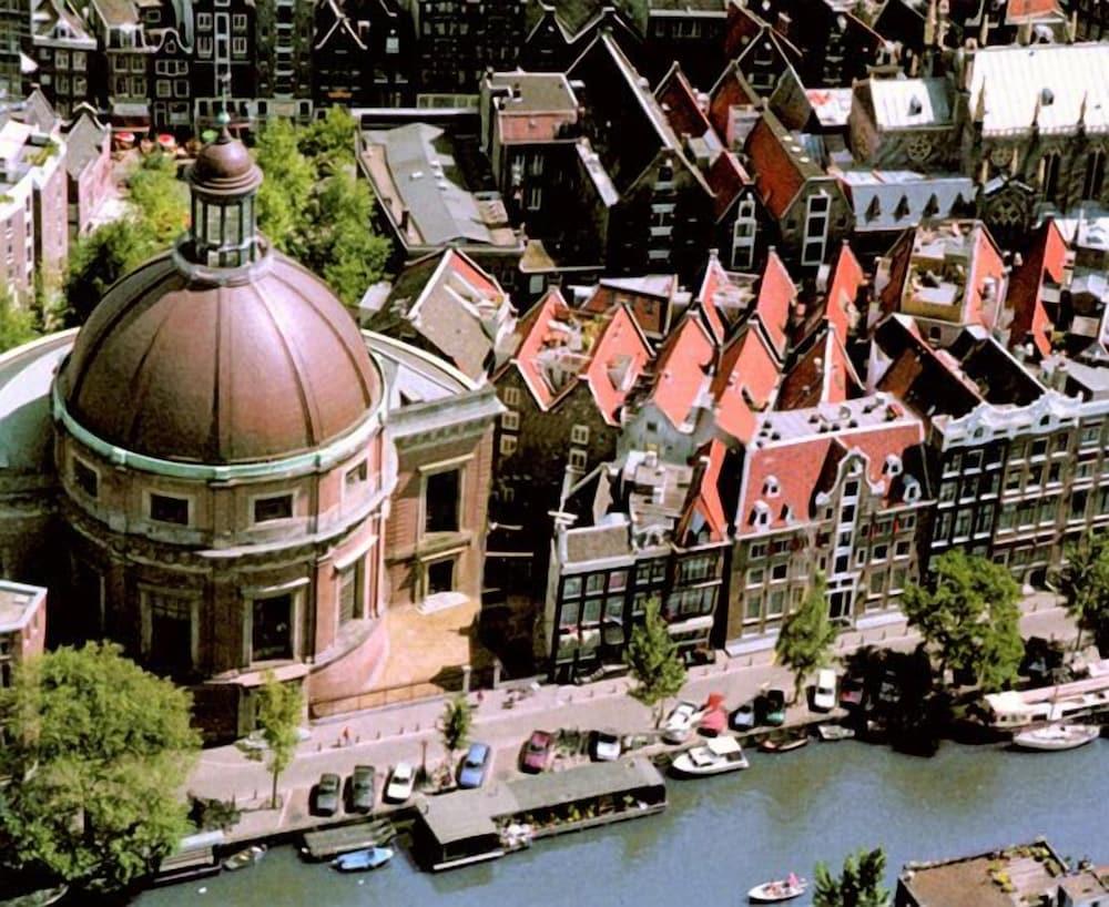 Singel Hotel Amsterdam - Tap to explore photos