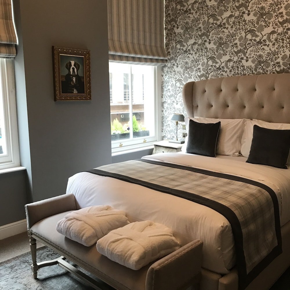 The Grafton Arms Pub & Rooms Room Type - Standard Double Room, 1 Queen Bed