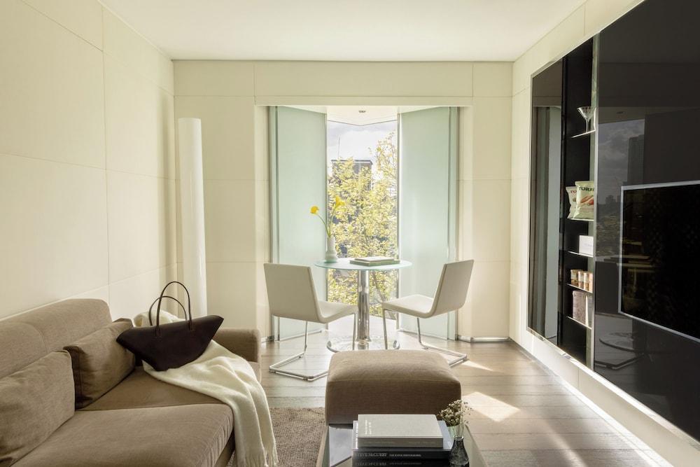 ME London Room Type - 2Bedrooms Beyond ME+ Panoramic City View