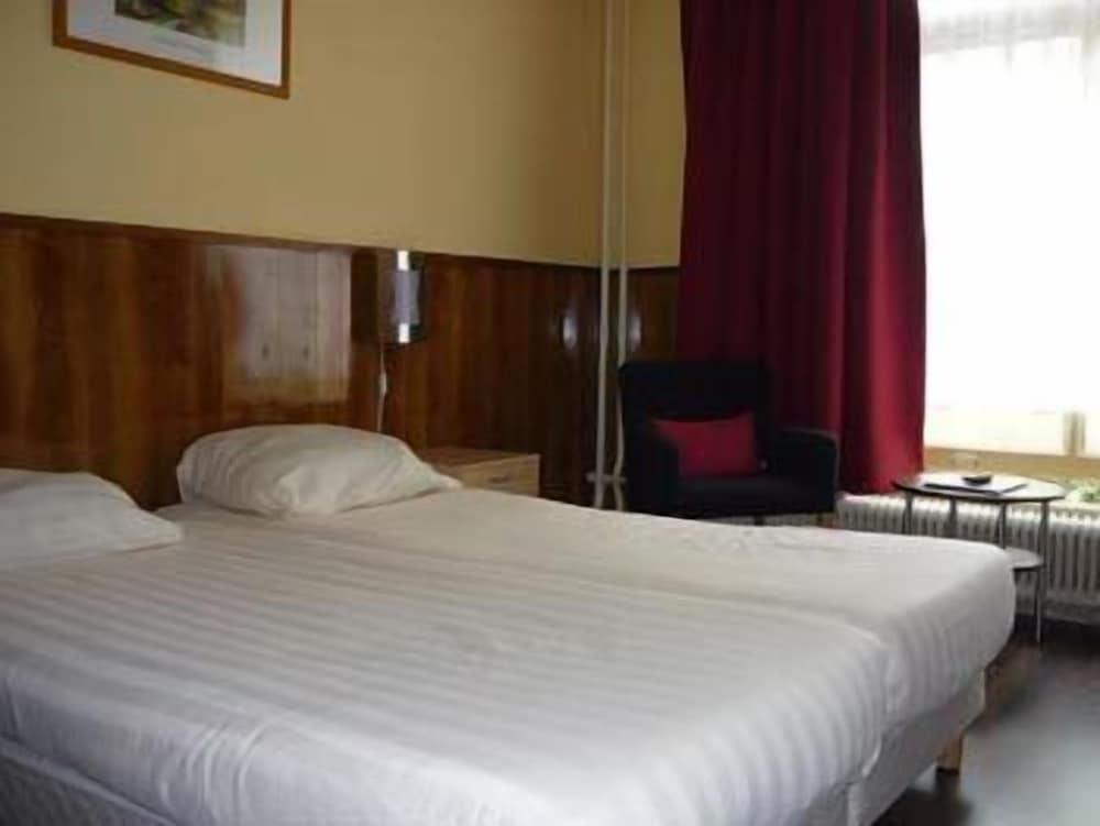 Hotel Kap Room Type - Standard Room, 2 Twin Beds
