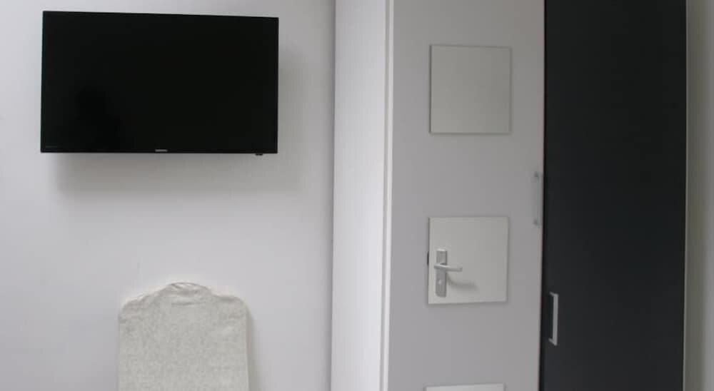 Hotel Kap Room Type - Basic Room, 2 Twin Beds