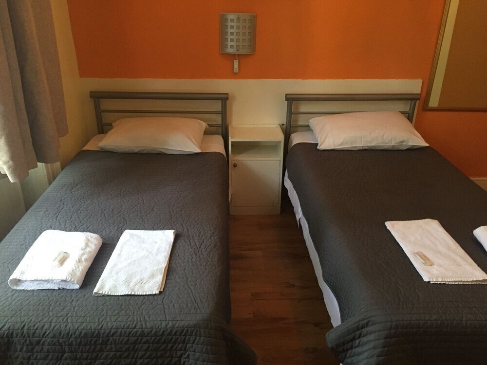 Gresham Hotel Bloomsbury Room Type - Twin Room, Ensuite