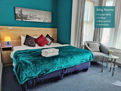 Wellesley Hotel Room Type - King Room