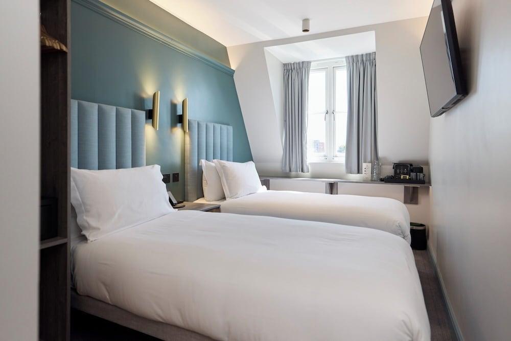 The Edwin Hotel Room Type - Twin Room