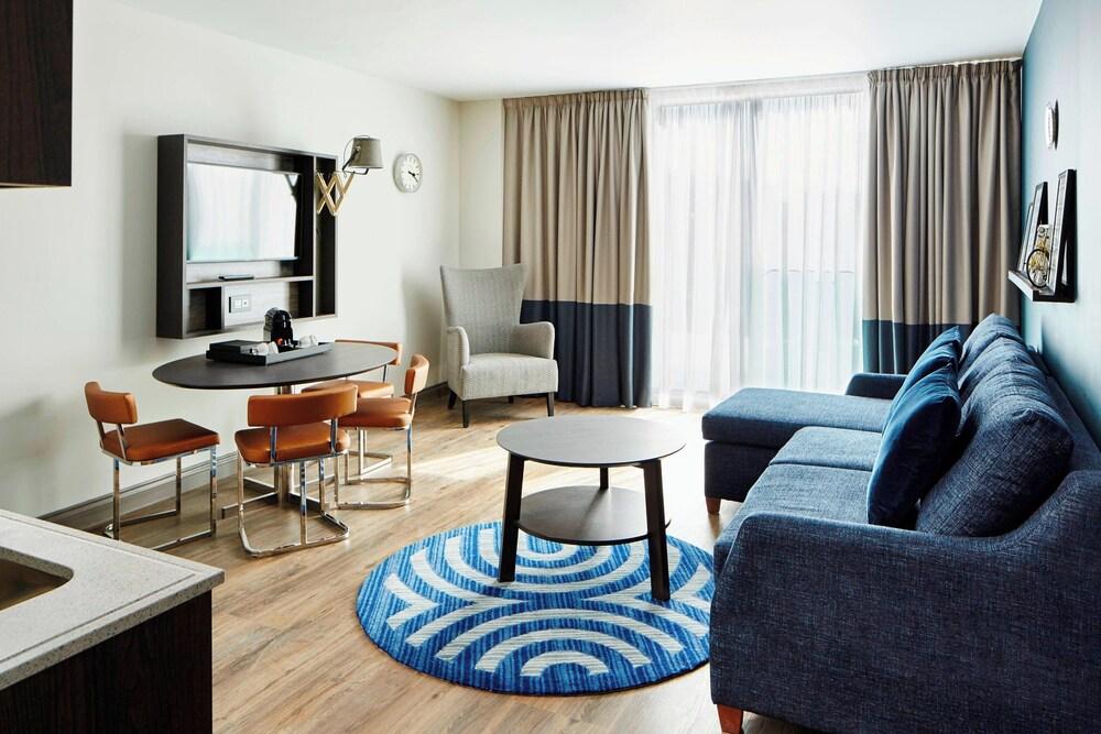Residence Inn by Marriott London Bridge Room Type - Suite, 2 Bedrooms