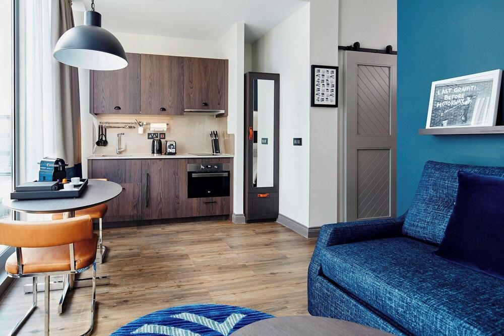 Residence Inn by Marriott London Bridge Room Type - Deluxe Studio Suite, 2 Double Beds