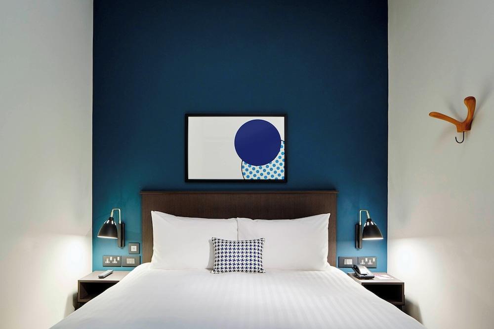 Residence Inn by Marriott London Bridge Room Type - Suite, 1 Double Bed (1 Bedroom)