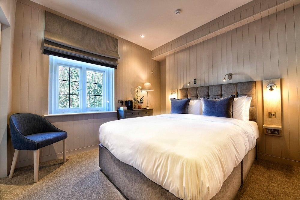 The Bridge in Barnes Room Type - Classic Double Room